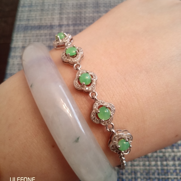 Burmese Jadeite Jade Sterling Silver Bracelet - Picture 5 of 8